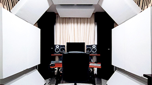 インタビュー:ルイジ・ルシーニ ヴィテルボから生まれる魔法のサウンド インタビュー:ルイジ・ルシーニ ヴィテルボから生まれる魔法のサウンド